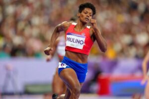 Marileidy Paulino impone récord y lidera el ranking mundial en la Liga Diamante