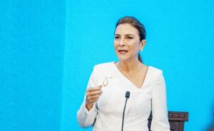 Carolina Mejía envía mensaje desde Japón por el 11 aniversario del PRM y llama a defender la obra de gobierno