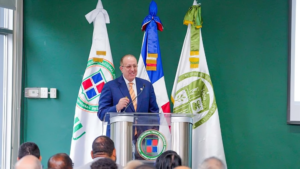 Magín Díaz anunciará medidas para impulsar la economía ante crisis internacional