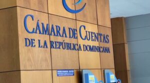 Advierten que aumento salarial en la CCRD “sigue vivo” y denuncia violación a ley de transparencia