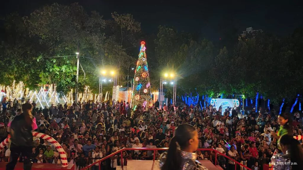 683 mas de 400 mil personas visitaron villa navidad este 25 de diciembre 3920 1536x864