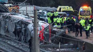 Suman 41 los fallecidos en tragedia ferroviaria de Adamuz y la cifra sigue en aumento