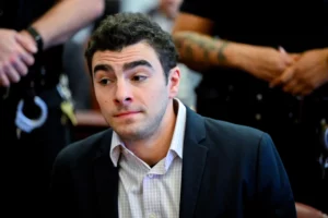 Hombre intenta liberar a Luigi Mangione haciéndose pasar por agente del FBI