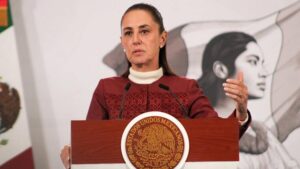 Sheinbaum analiza rumbo económico de México ante próxima revisión del T-MEC