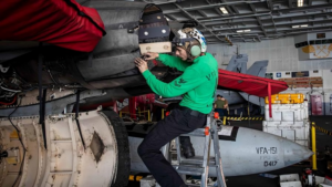 Irán lanza advertencia a EE. UU. tras despliegue de portaviones estadounidense en Medio Oriente