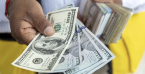 Tasa del dólar se encuentra a $RD$63.86 y el Euro a RD$77.00 para este miércoles