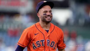 José Altuve no jugará el Clásico Mundial 2026 por decisión de los Astros de Houston