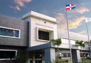 Hacienda prevé pagar indemnizaciones a policías pensionados en el primer trimestre de 2026