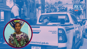 Se entrega joven que escapó esposado de una patrulla en Puerto Plata