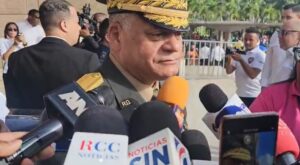 Ministro de Defensa garantiza seguridad total en la frontera; descarta bloqueo en carretera internacional