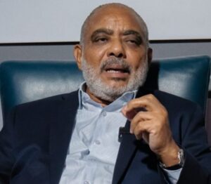 Ex presidente del CODIA pide investigar licitación de la Autopista del Ámbar por presuntas irregularidades