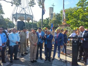 La Vega honra a Juan Pablo Duarte con misa solemne y actos patrióticos en su 213 aniversario