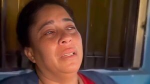 Madre llama a su hija a responder ante la justicia por muerte de su hermana
