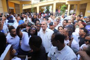 Abinader encabezará este sábado varias inauguraciones en el Gran Santo Domingo