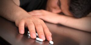 Advierten sobre los riesgos del consumo de sustancias ilícitas en jóvenes