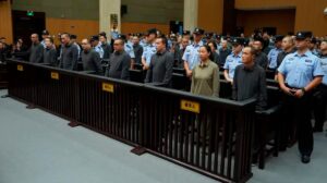 China aplica pena de muerte a 11 miembros de una poderosa banda criminal con base en Myanmar