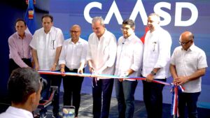 Abinader y la CAASD entregan saneada la cañada Los Peralejos con inversión superior a RD$223 millones