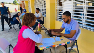 Más de 120 mil docentes son evaluados en el sistema educativo dominicano, informa la ADP