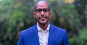 Hiddekel Morrison advierte sobre riesgos de instalar actualizaciones tecnológicas de forma temprana