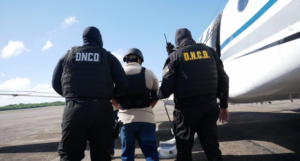 Gobierno autoriza extradición de dominicanos requeridos por la justicia de EE. UU.