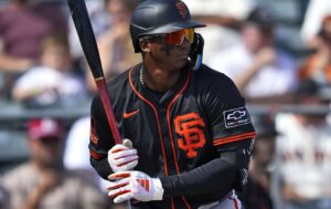 Yankees apuestan por el futuro al reclamar al dominicano Marco Luciano