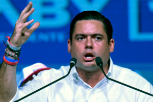 Apresan exvicepresidente panameño José Gabriel Carrizo por presunto enriquecimiento ilícito