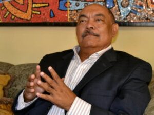 Ramón Alburquerque sigue en estado delicado en Cedimat y llaman a orar por su salud