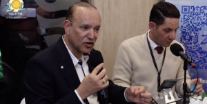 Santiago fortalece su turismo con el anuncio del tercer vuelo directo a Madrid en FITUR 2026