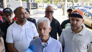 Comerciantes del mercado de la Duarte rechazan fideicomiso por temor a una privatización