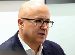 Francisco Domínguez Brito: “La crisis conductual de los adolescentes es una alarma nacional”