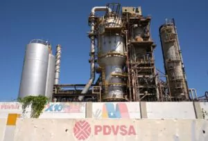 EE. UU. flexibiliza operaciones petroleras y logísticas de Venezuela bajo estrictas condiciones