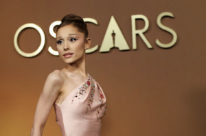 Ariana Grande cierra su etapa como Glinda en “Wicked” tras cinco años