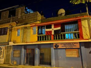 Trasladan a Santiago a doctora que sufrió trauma craneal durante servicio en Valverde