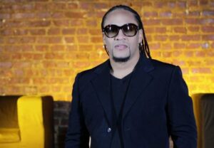 Krisspy agradece apoyo y regresa a los escenarios en EE. UU