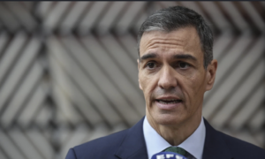 Sánchez anuncia cinco medidas contra redes sociales y advierte de responsabilidades penales para sus dueños