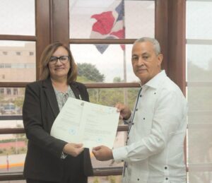 Someten dos resoluciones para revisar contrato de la mina de Pueblo Viejo y crear reserva estratégica de oro