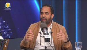 Investigador cuestiona incentivos fiscales al turismo por bajo impacto en empleo formal