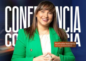 "Del Podcast al Escenario" presenta la conferencia "El Poder del Orden" con Nathalie Navarro