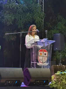 Embajadora de EE. UU. cuestiona a Bad Bunny por mensaje político en el Super Bowl