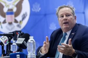 EE.UU. denuncia que agentes de Cuba «acosaron» a su encargado de negocios en La Habana