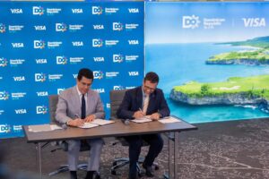 Turismo y Visa sellan alianza para impulsar la promoción de RD en el Caribe