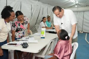 Salud Pública realiza operativo médico gratuito en Bani