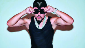 Yandel llevará su espectáculo sinfónico a Altos de Chavón el 27 de febrero