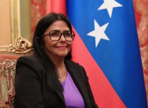 Delcy Rodríguez sostiene encuentros con Repsol tras la reforma de la Ley de Hidrocarburos