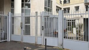 Suman dos detenidos en Francia por golpiza mortal a militante de extrema derecha