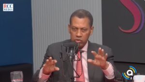 Guido Gómez Mazara critica corresponsabilidad entre partidos y medios en corrupción política