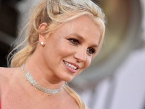 Britney Spears dice que tiene “suerte de estar viva” después de cómo la trató su familia: “Les tengo miedo”