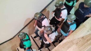 Aplazan audiencia a agentes y militares imputados por sustraer municiones