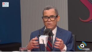 Ministro de Trabajo aclara reducción de jornada laboral es un plan piloto y voluntario