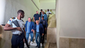 Imponen presentación periódica e impedimento de salida a imputados en caso Barra Payán